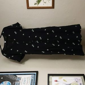 Black daisy linen dress